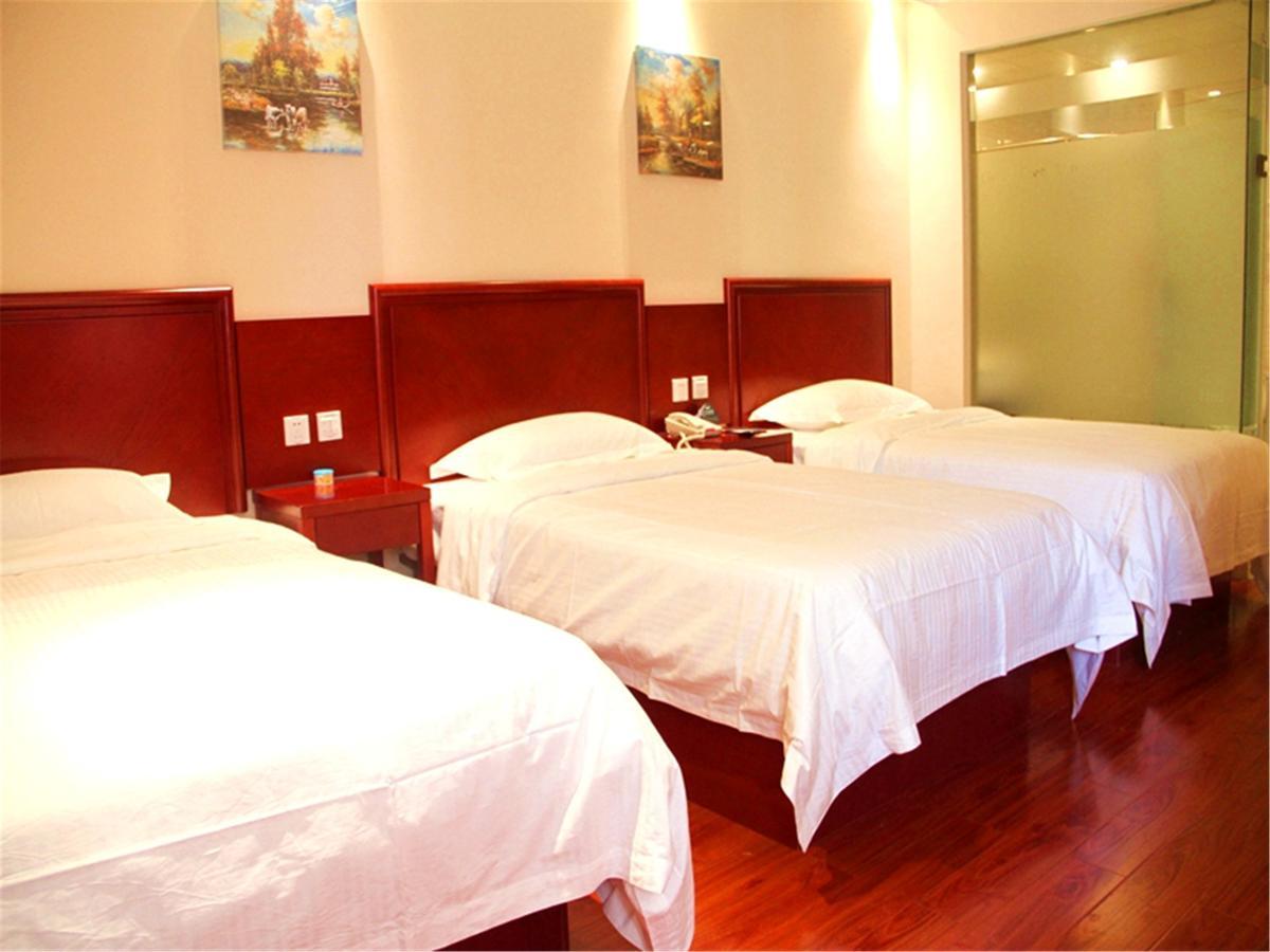 Greentree Alliance Guangxi Hezhou Babu District Lingfeng Square Hotel Esterno foto